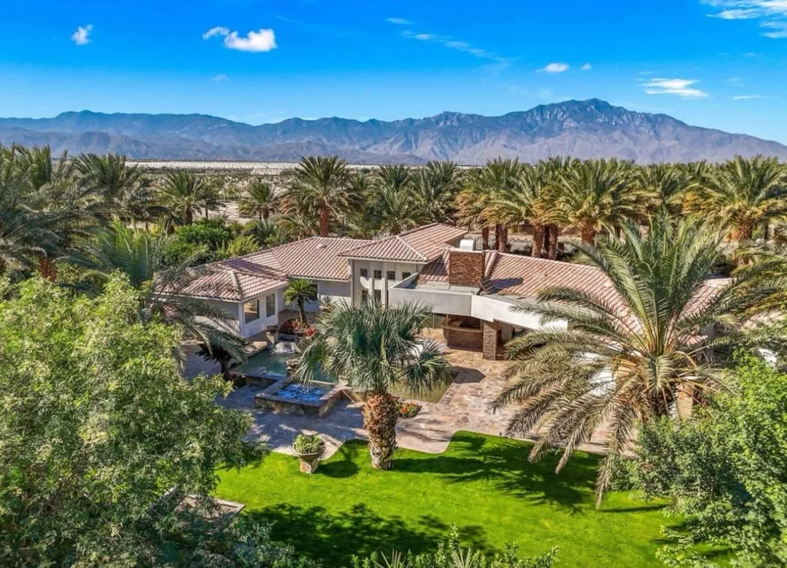 can-biet-thu-3-mat-tien-2-trieu-do