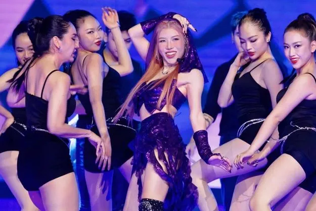 trang-phap-dien-lai-bai-hit-trong-chi-dep-1