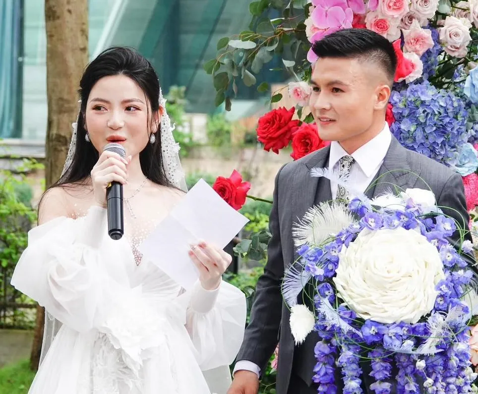 chu-thanh-huyen-hoa-cuoi-4