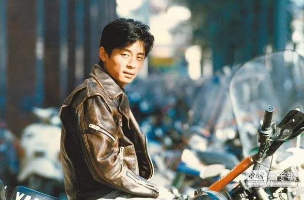 ca-si-hang-a-bi-dau-doc-thuy-ngan