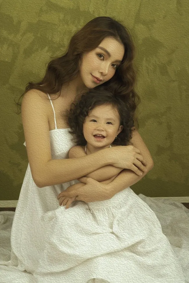 a-hau-giau-chuyen-mang-thai-1