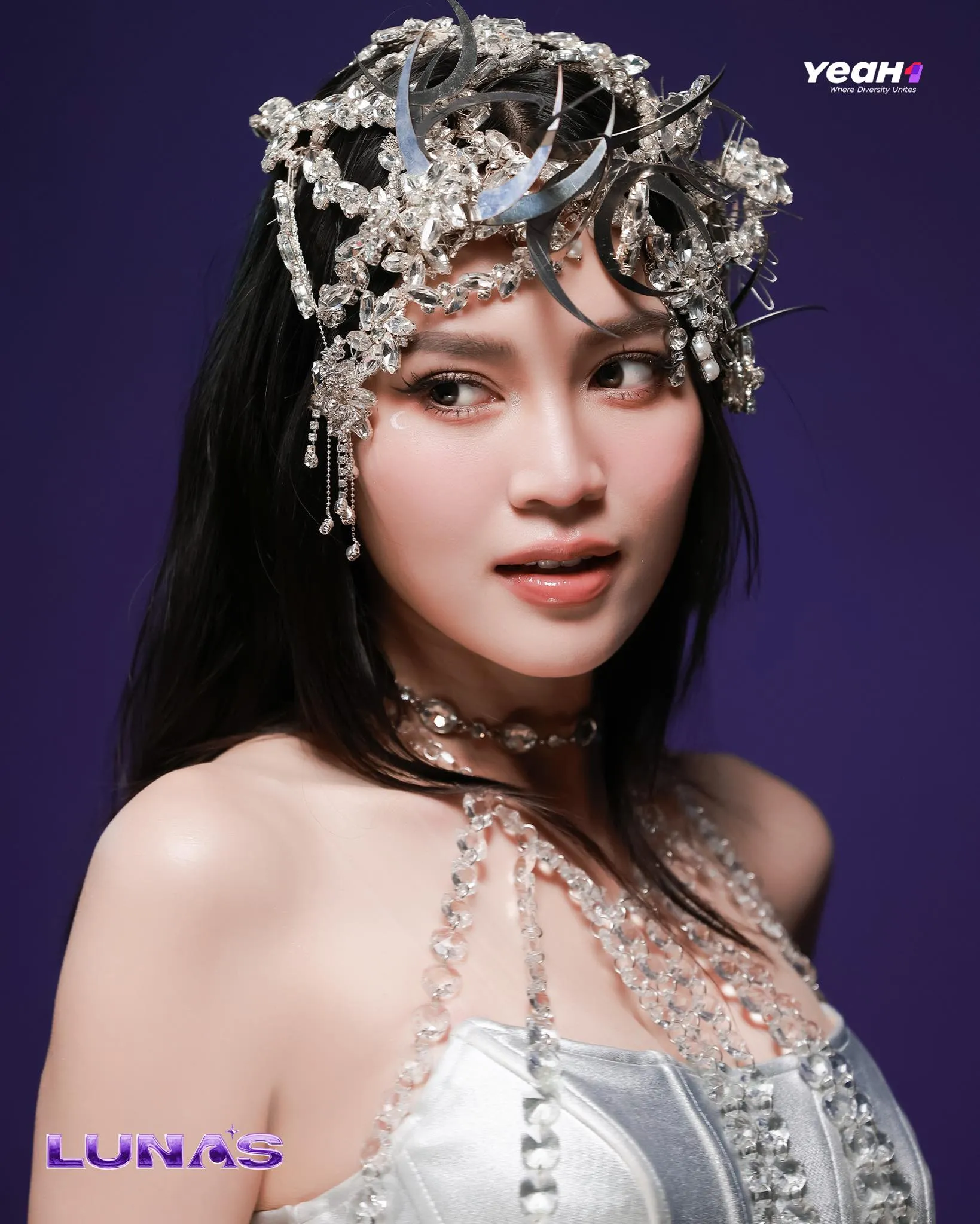 ninh-duong-lan-ngoc-ten-nhom-lunas