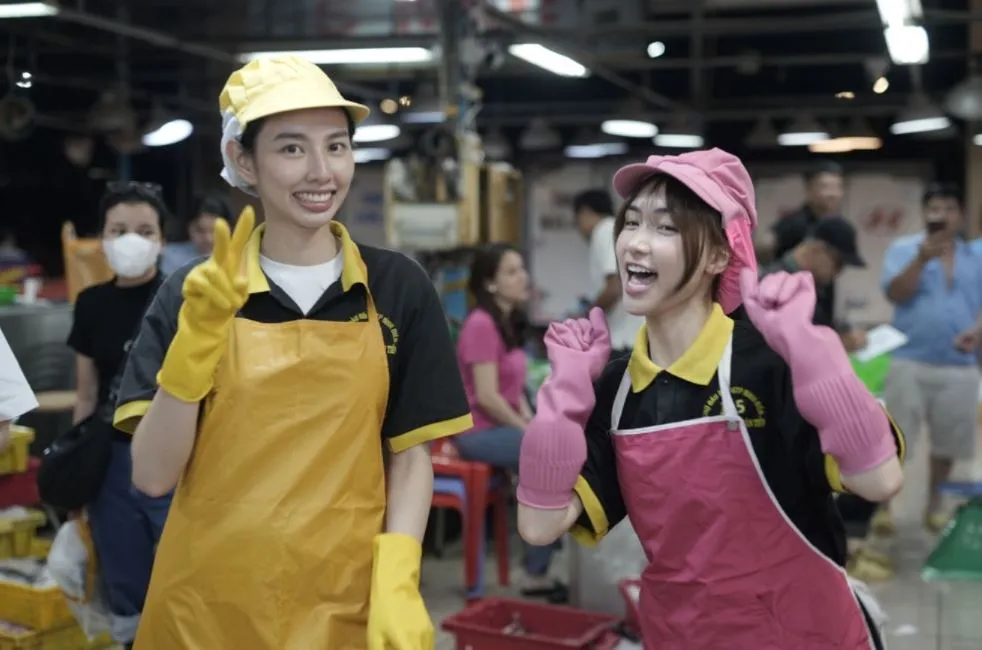 hoa-minzy-lam-cuu-van-fan-khong-nhan-ra