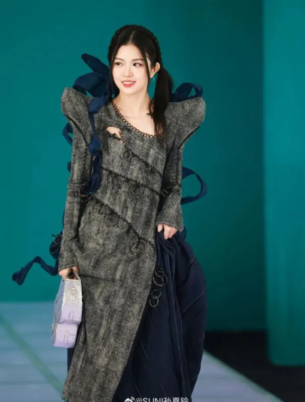 suni-ha-linh-dap-tra-3