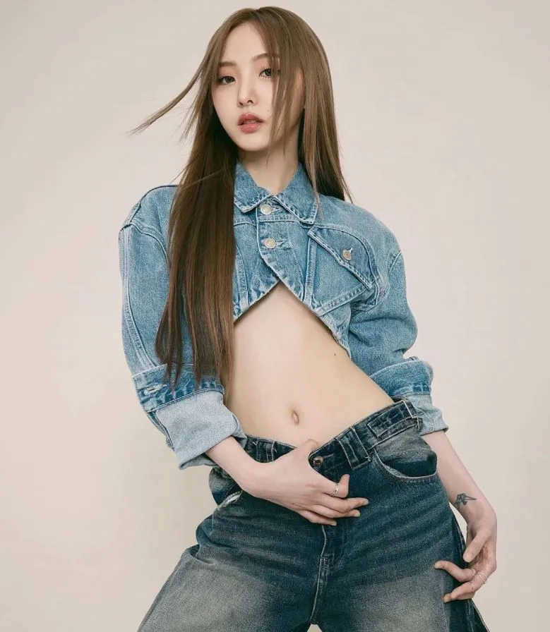 nu-chinh-lat-mat-3-5