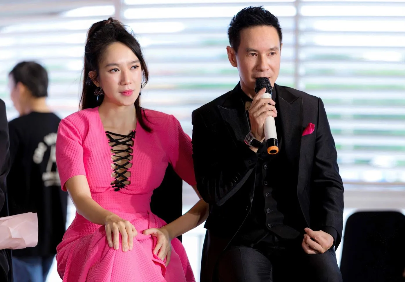 ly-hai-dao-dien-nghin-ty-1