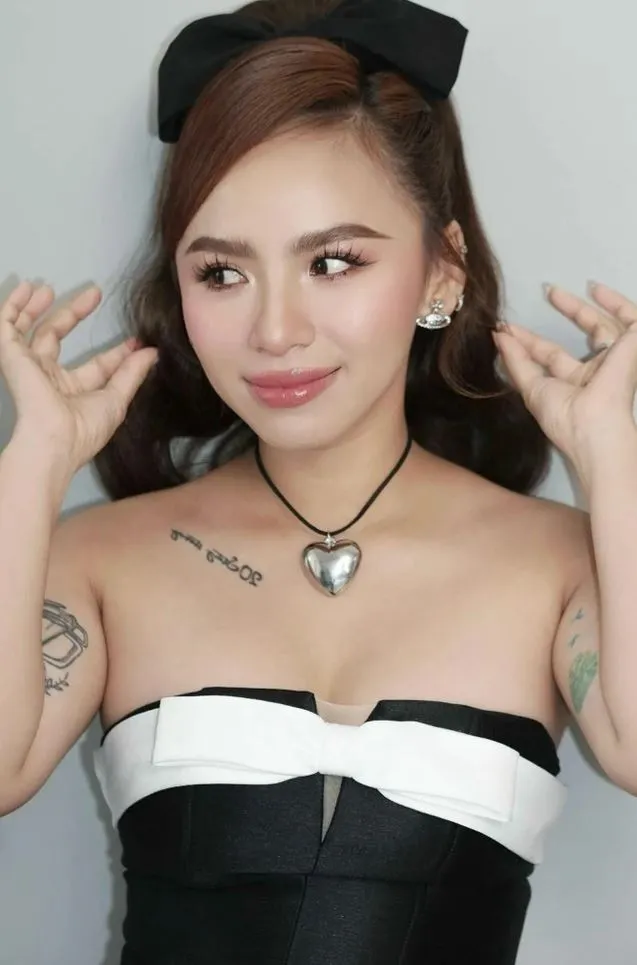 sao-nu-vbiz-len-tieng-benh-xa-hoi-3