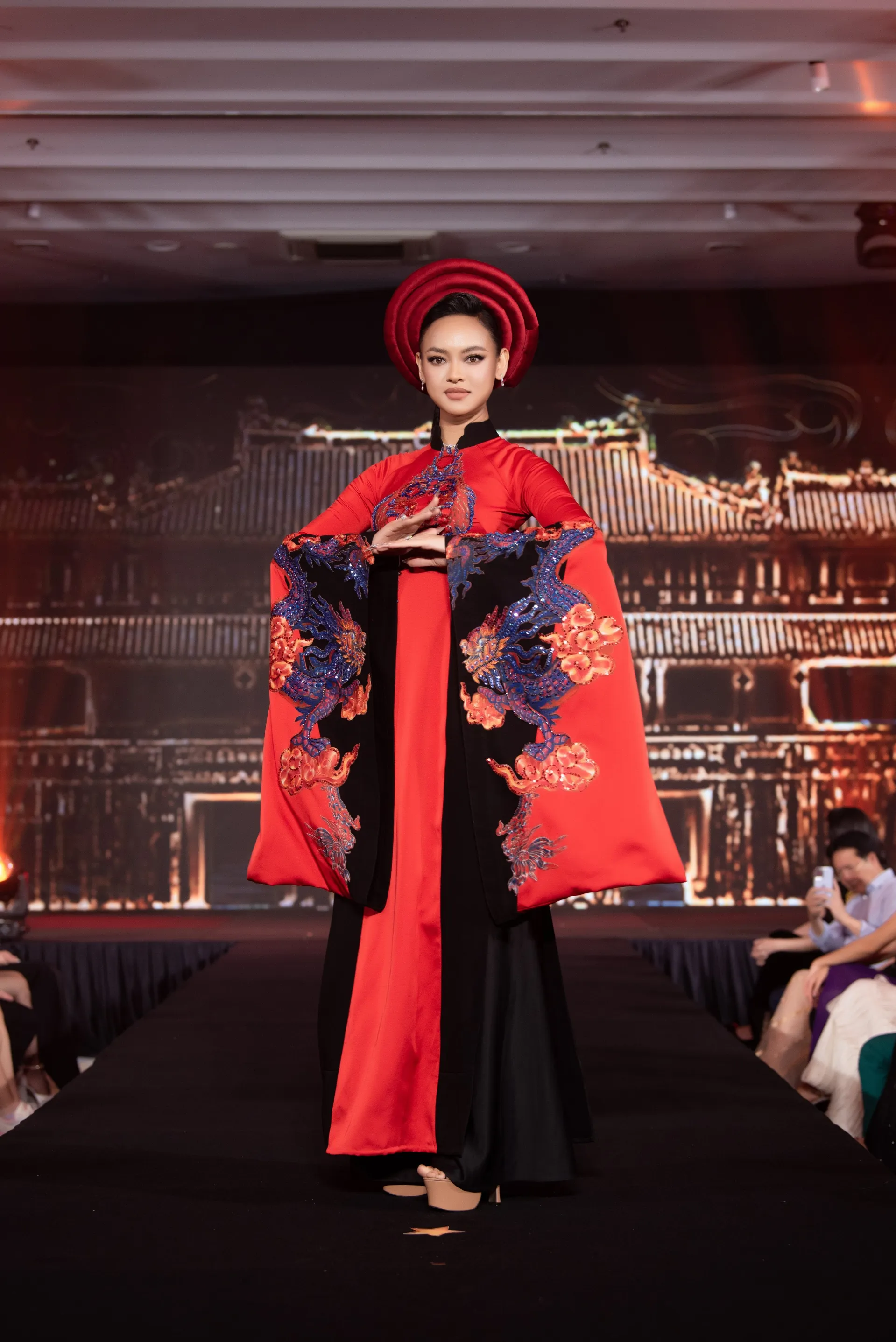 miss-grand-vietnam-2023