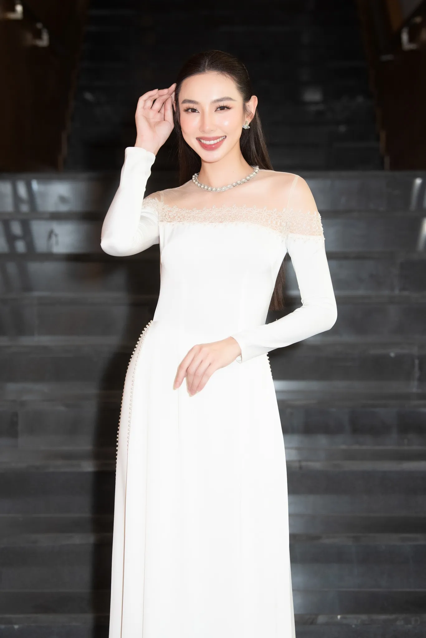 THÙY TIÊN (1)