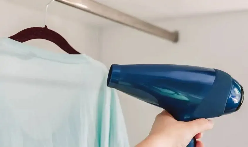 meo-giup-quan-ao-nhanh-kho-2