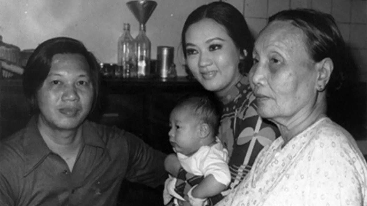 co-nu-NSUT-cai-luong-duy-nhat-duoc-dat-ten-cho1-con-duong-tai-TPHCM-vu-am-sat-dau-long