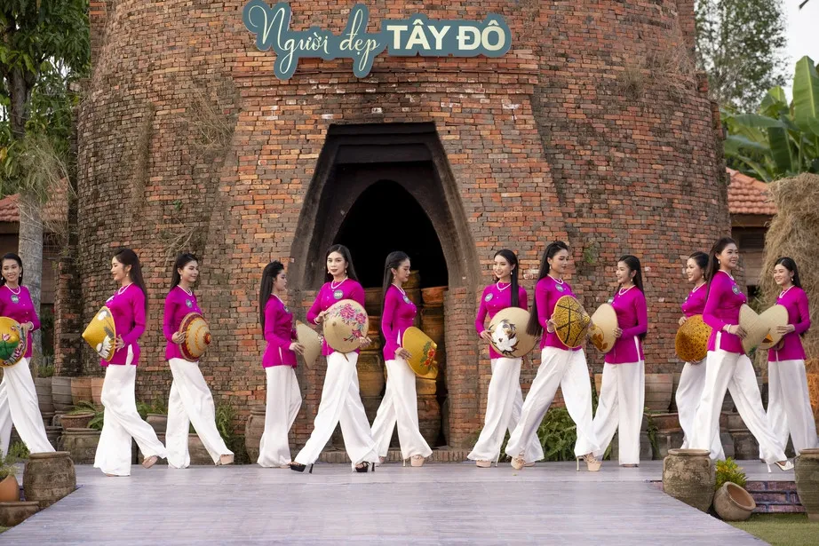 z4962771968369_398a24763bbfda3bd2729c3e2fa425f5