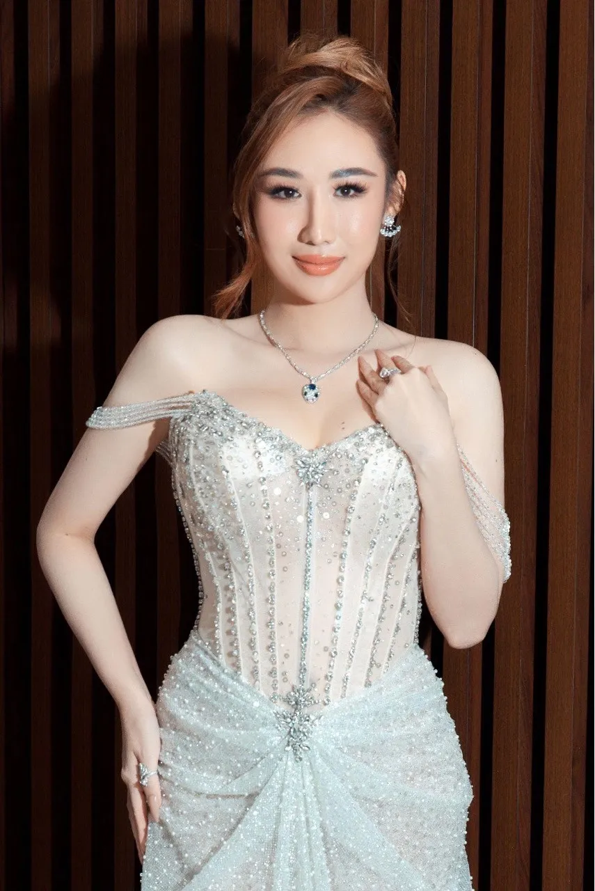 z5017538787774_b53cf2b52e3b1278140bb1a2eb969e2d