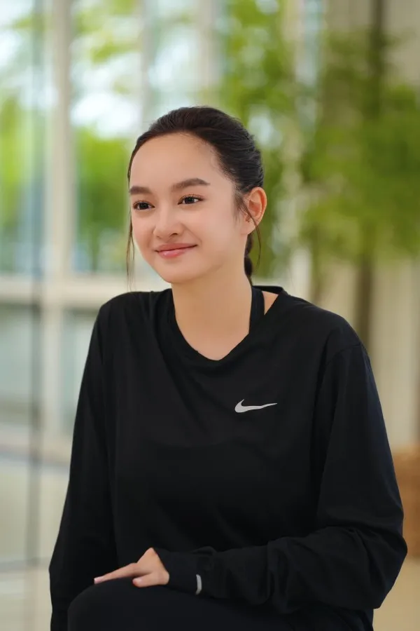 st-son-thach-mao-hiem-cung-kaity-nguyen-nhay-mua-tren-cao-7-1704340020