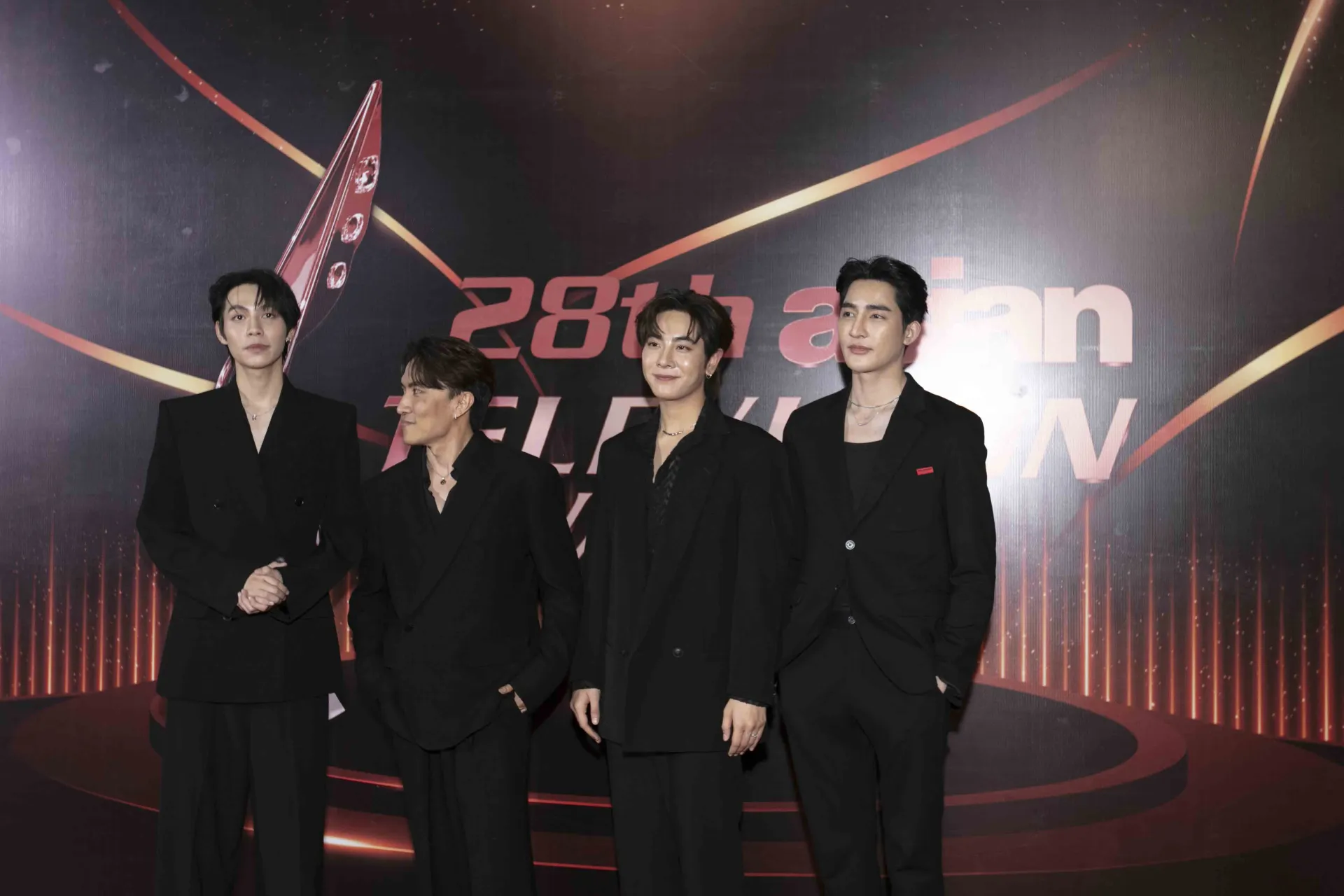 EKIP - DIỄN VIÊN PHIM MOON LIGHT CHICKEN