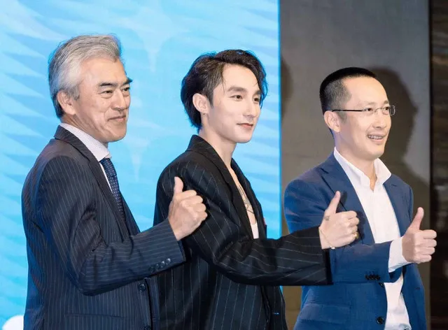 z5085538047233_d0a2166a3120486f30f33f75c580876c