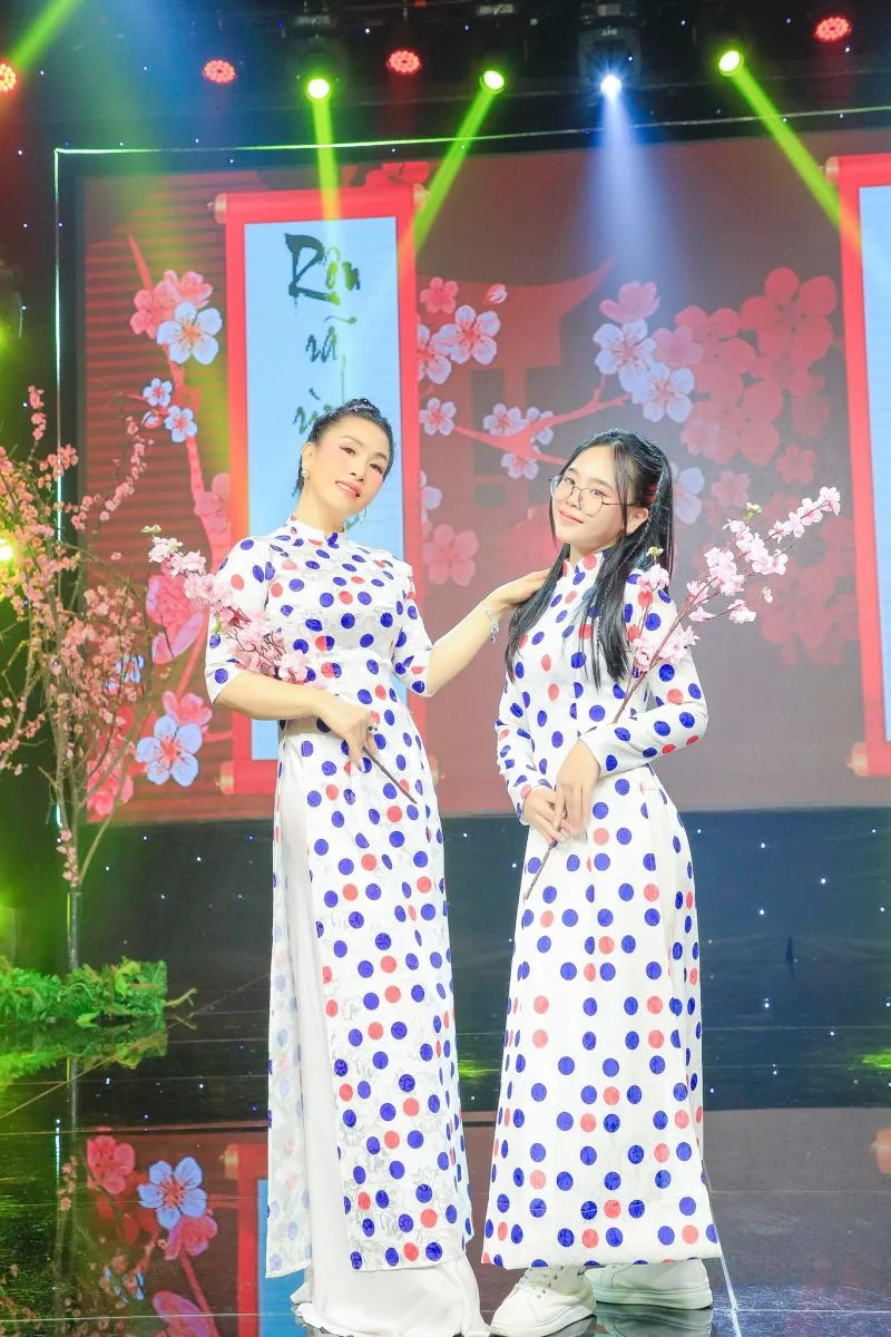 z5108204907879_aa0095274905f58d19bf67c0f39e2d35