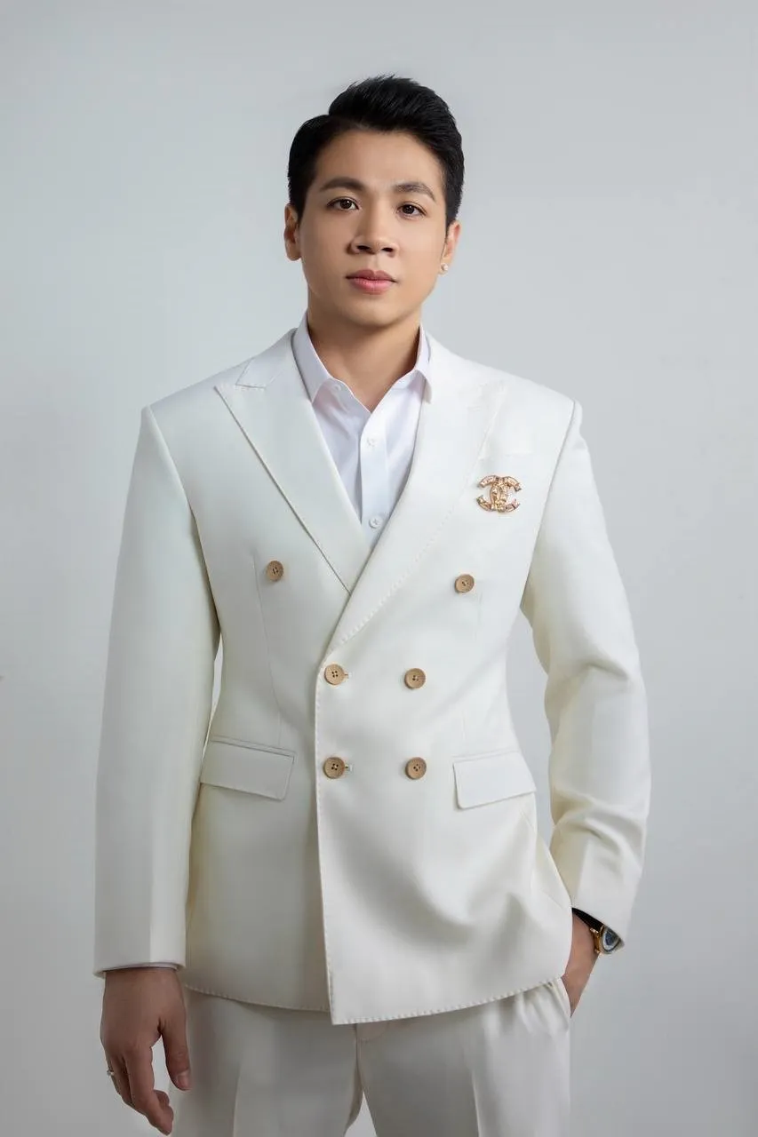 z5064564388832_ce8e3db98fc4fe92621b0e0a8f0a041d