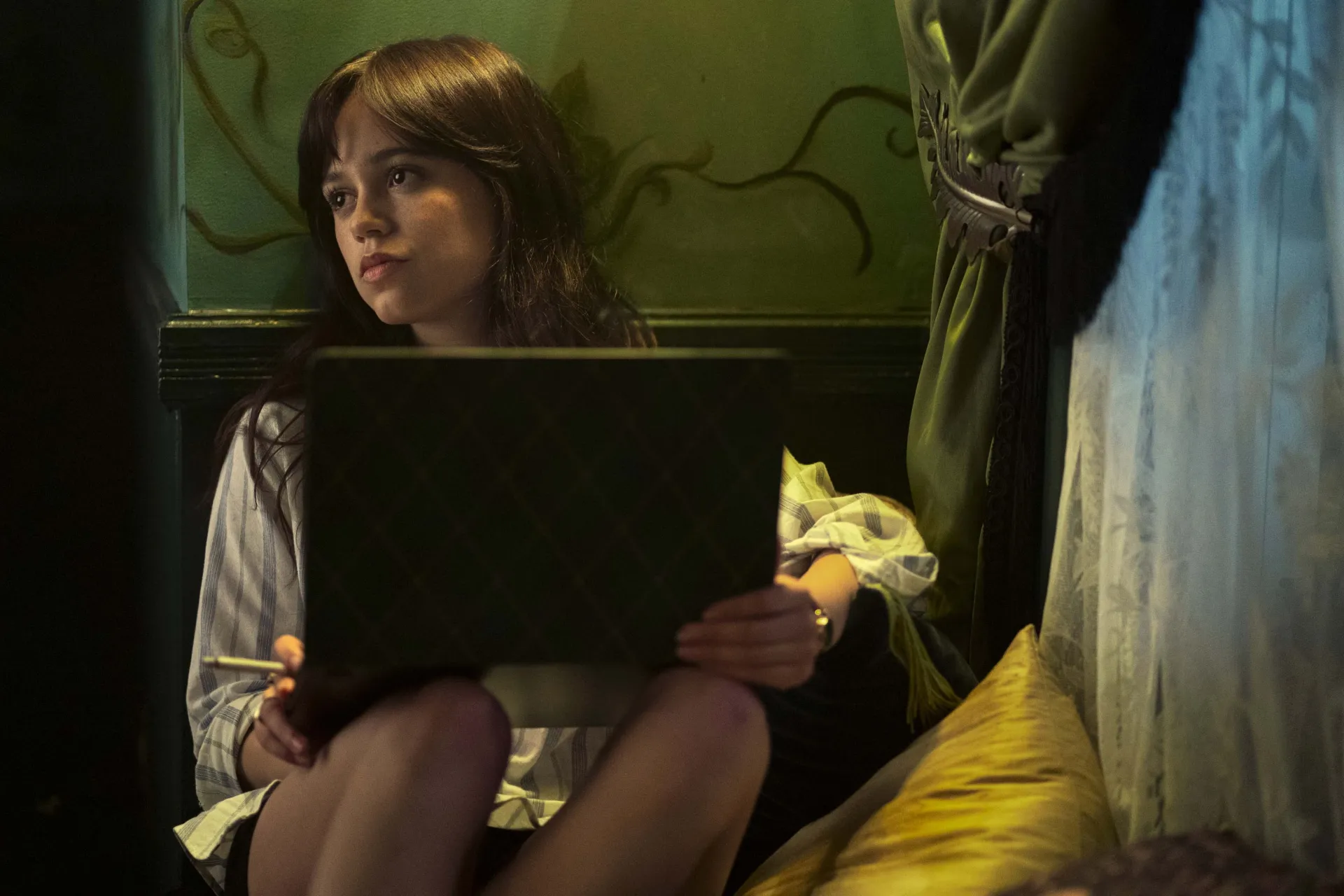 MILLER_Unit_220915_00177C