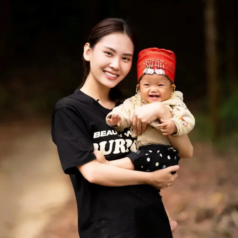 z5164932995401_4edb0760f9b27a550451b02d37a7068c