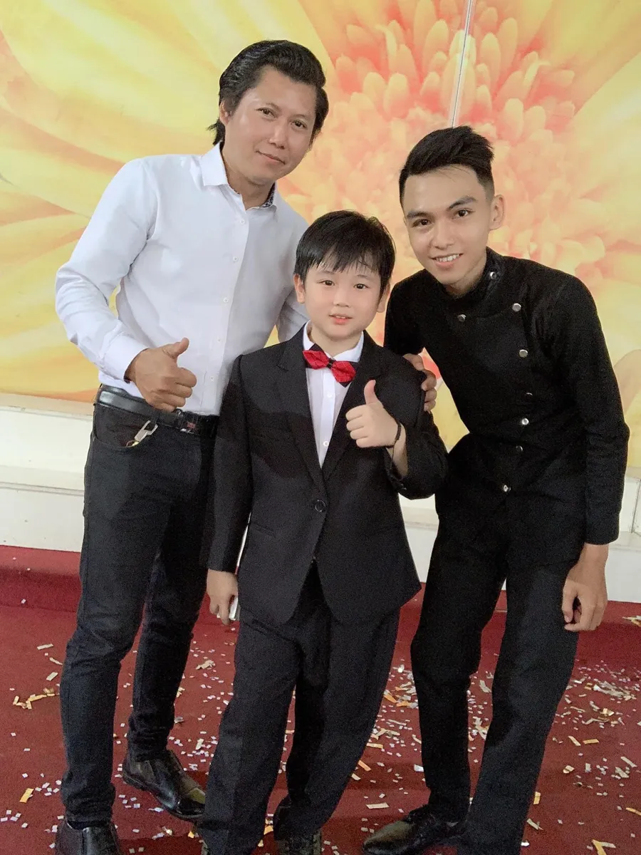 6. Bảo long và  - ảo thuật gia Hoàng Nghiêm