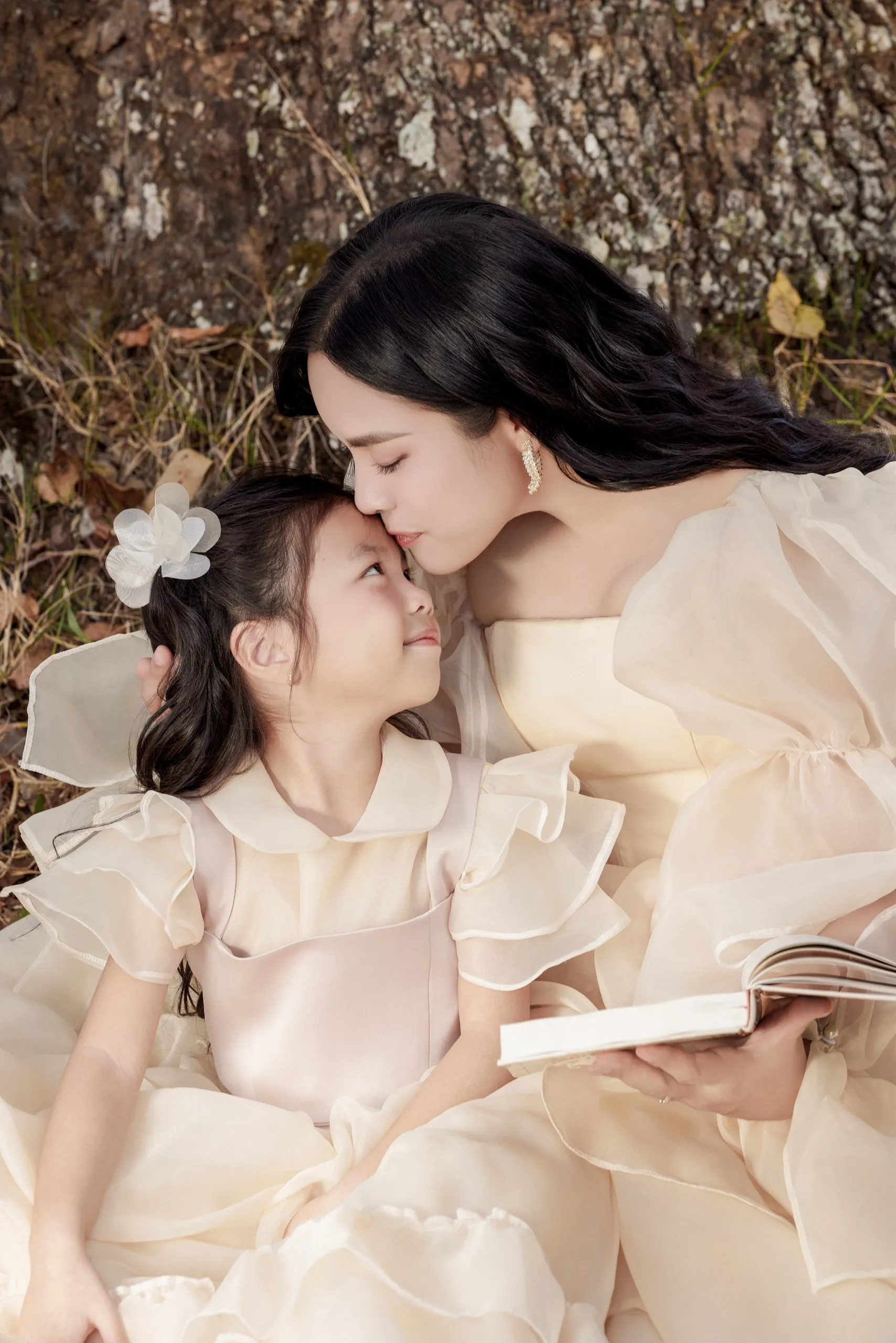 theo-em-ve-nha-dat-thanh-tich-an-tuong-ngoc-mai-tiep-tuc-tung-san-pham-nhan-dip-le-0803 (5)