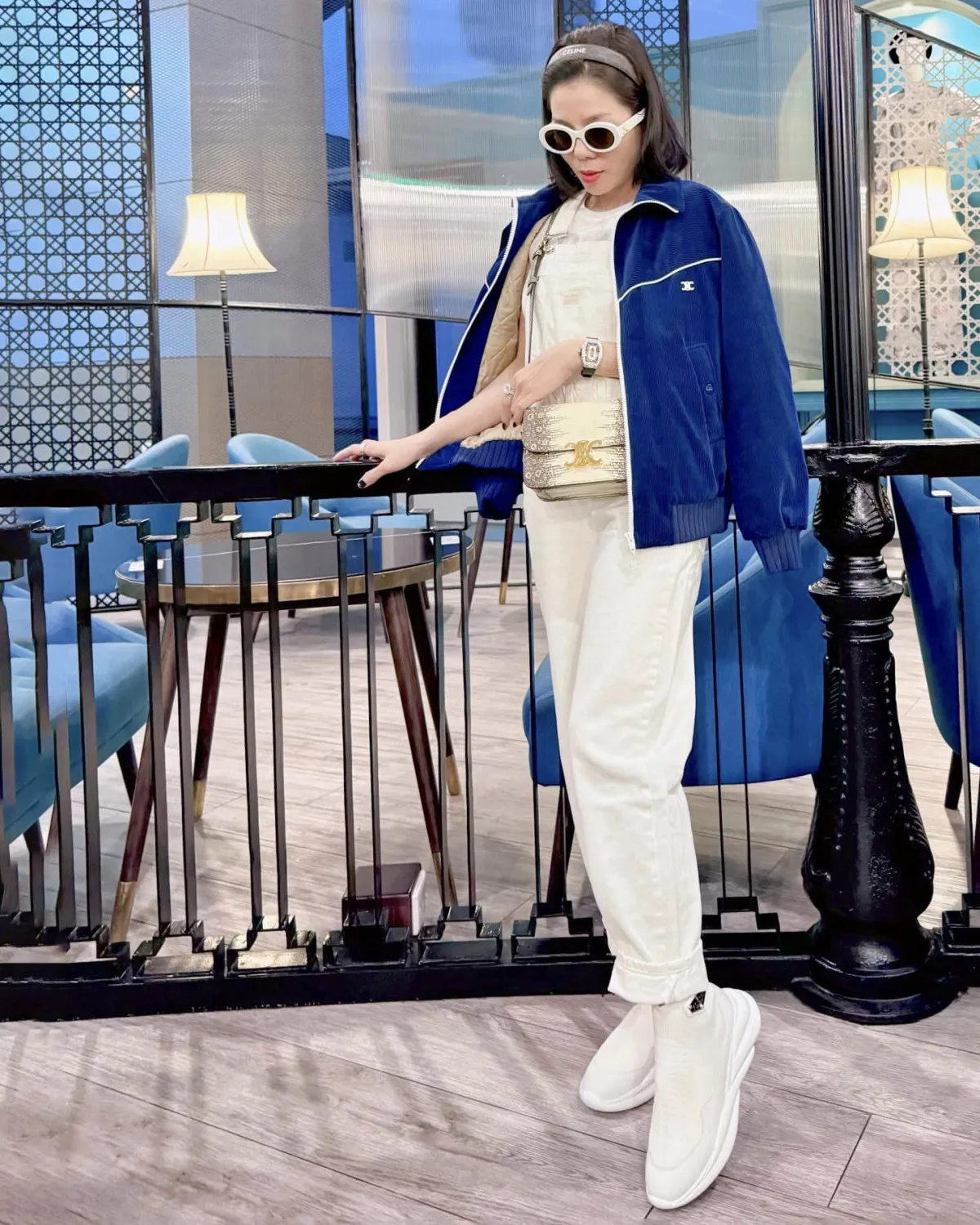 z5255154123088_ade92fc4f2f74b847941a6c2a144b393