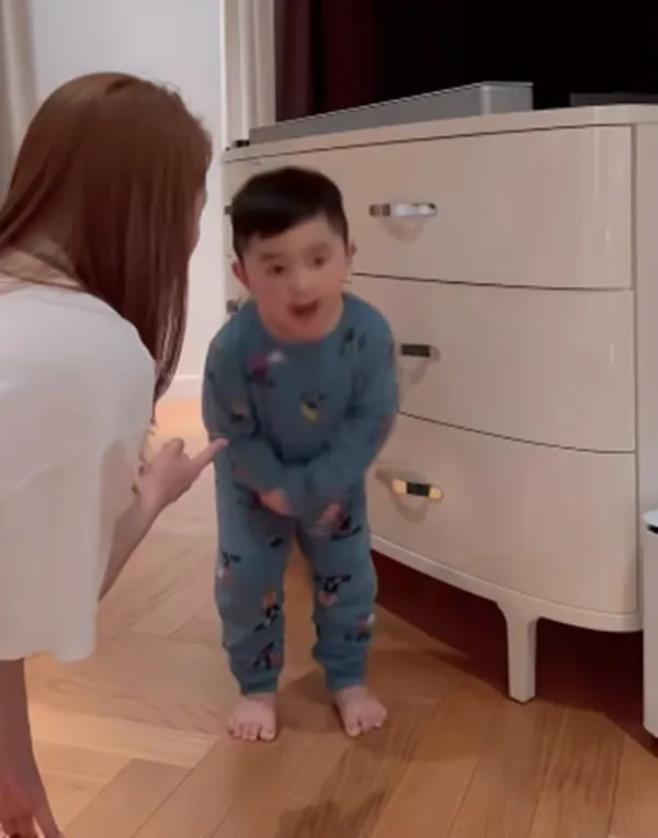 z5286172515829_db5ee4162209dd17c748f3e0b40a9f89