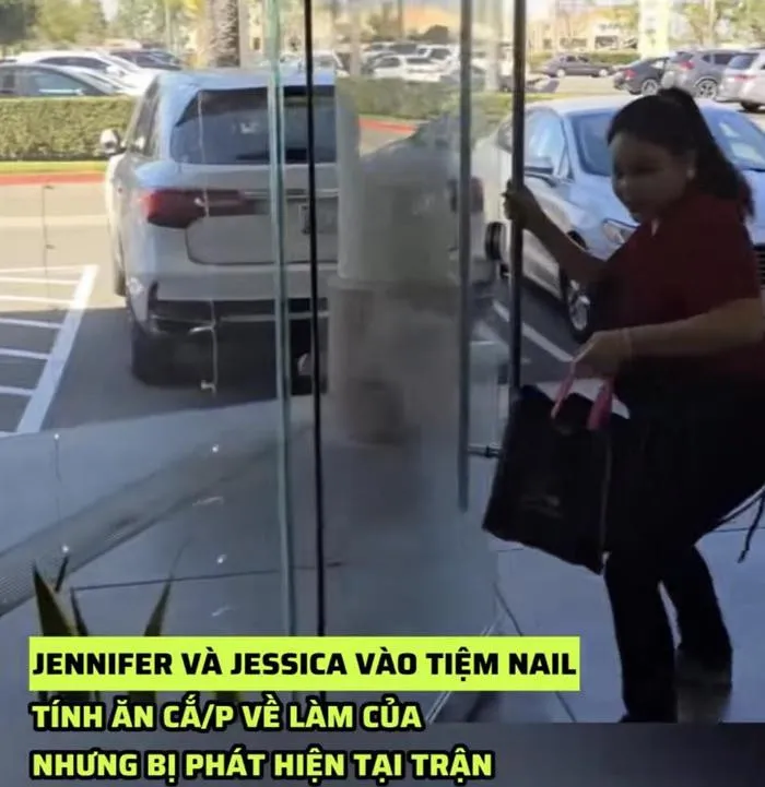 z5299138648543_0ec8a29ae81de542b8efb7ba605b4ef7