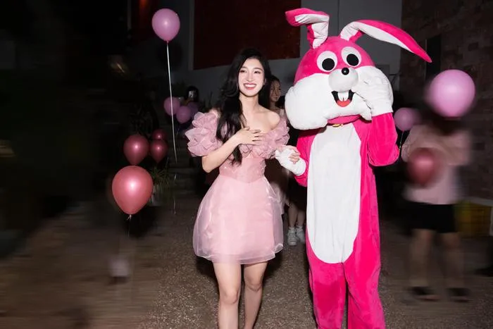 z5368975556600_e5d3f9b2927847324d69b385b5f47128