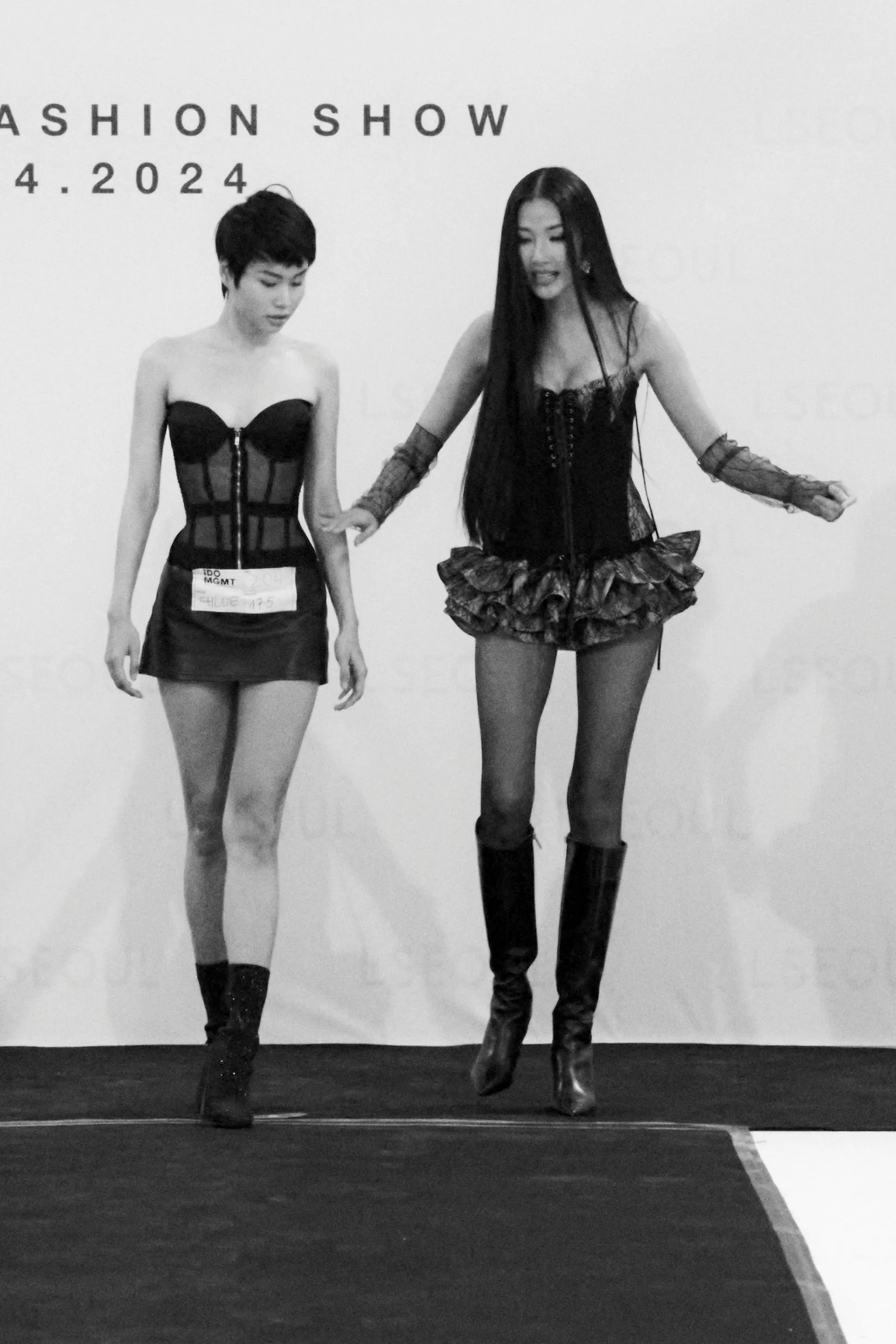 Hoang Thuy L SEOUL (8)