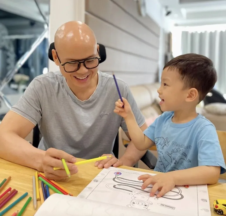 z5510156569438_9483f91c68b8e58c6dc94be01b658d75