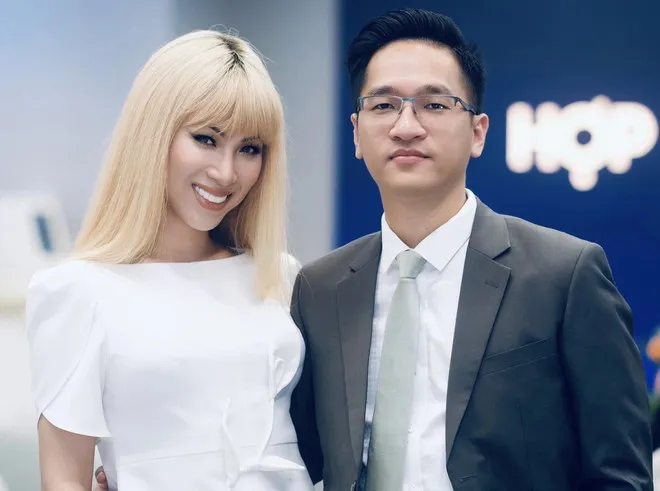 z5518854402694_27043b2a28ba1b3ea122fa7b465f1868