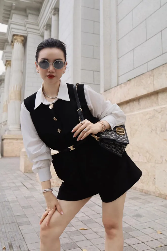 z5615470980819_cf402165ed76fa013f7c81c02933819f