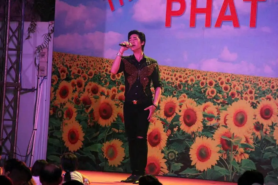 z5727744621389_0f0275136e71d4a70974c7446e17212d