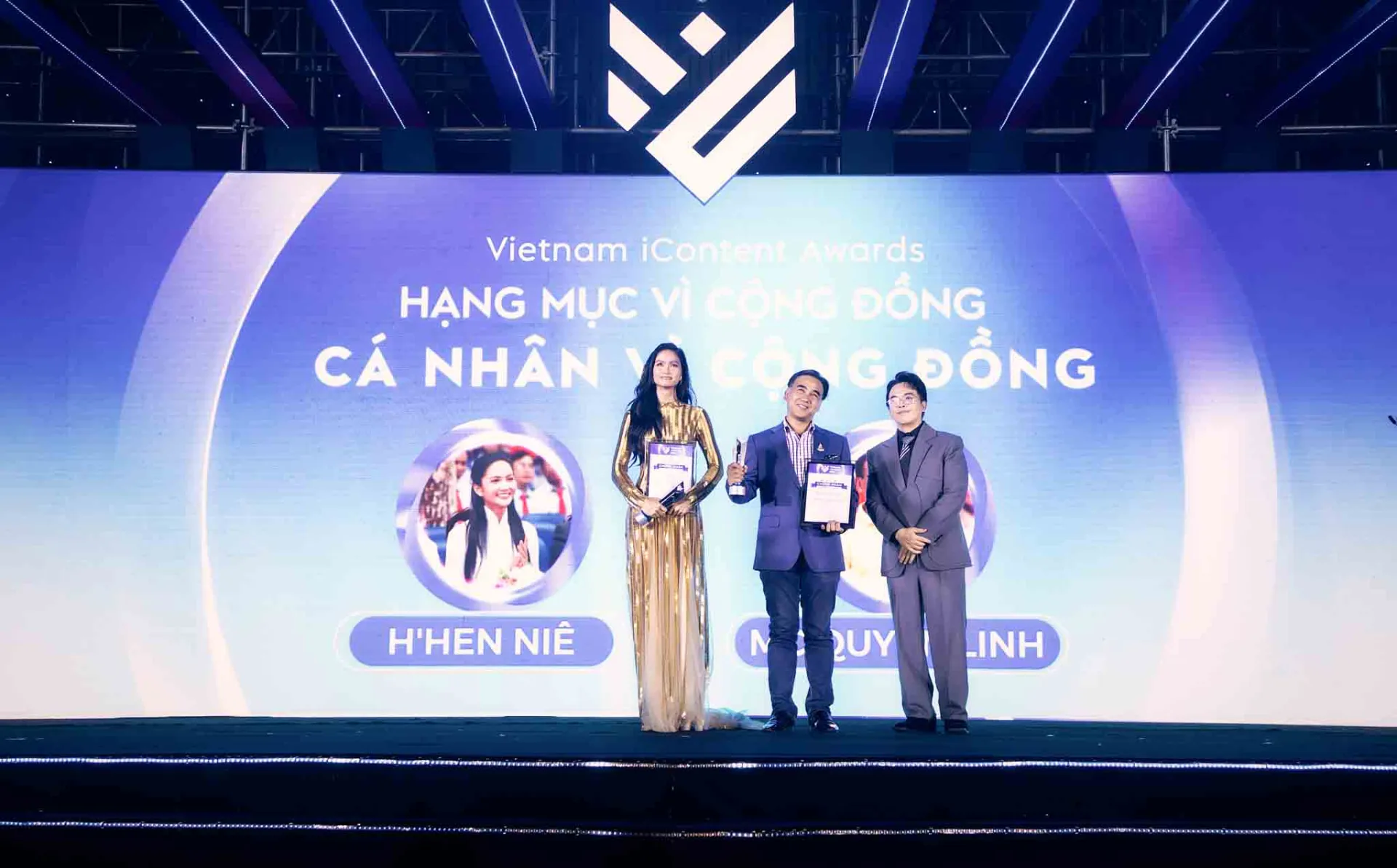 Hoa hau HHen Nie_Ca nhan vi cong dong23