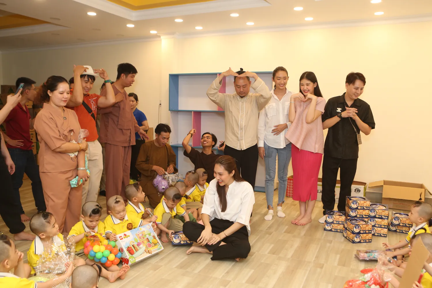 HOA HAU DAI DUONG (24)