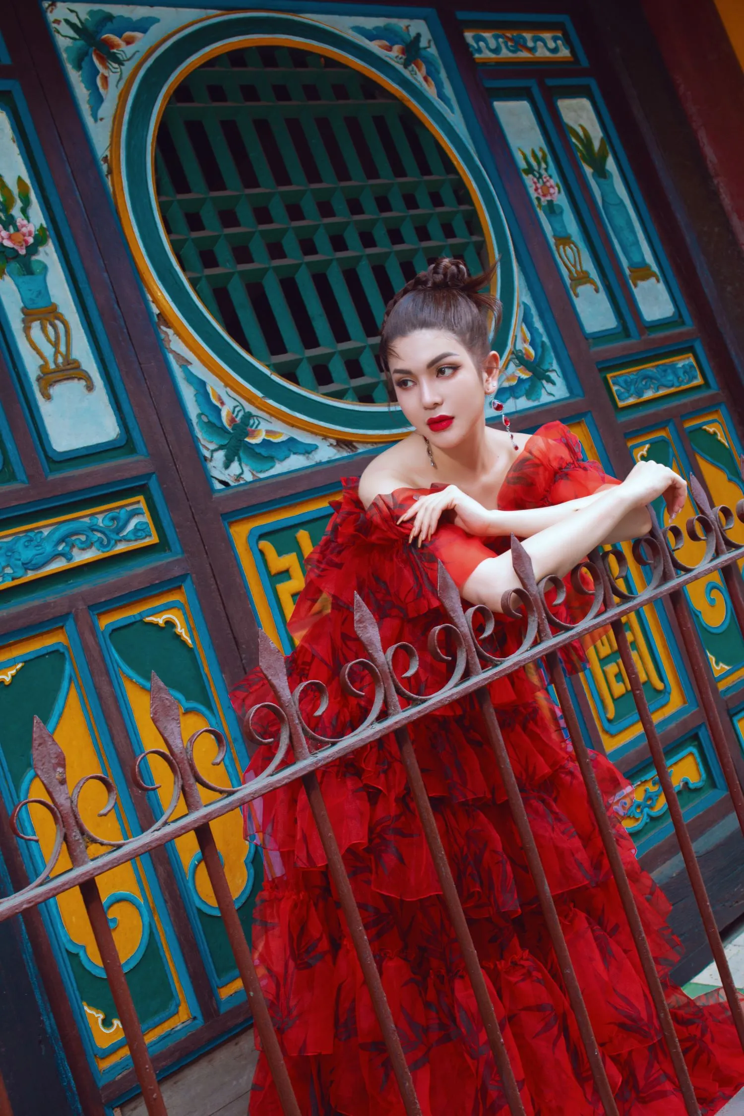 lily-chen-1-1695701201092480022863