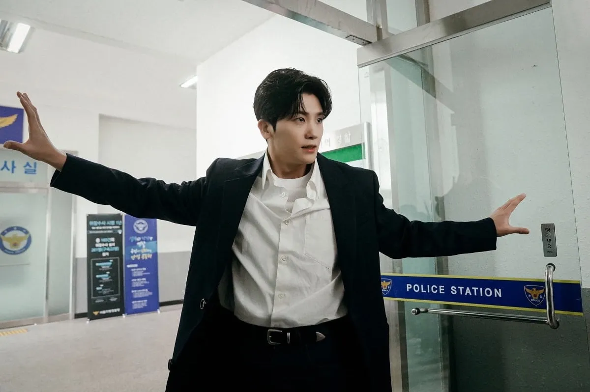 Strong-Girl-Namsoon-02