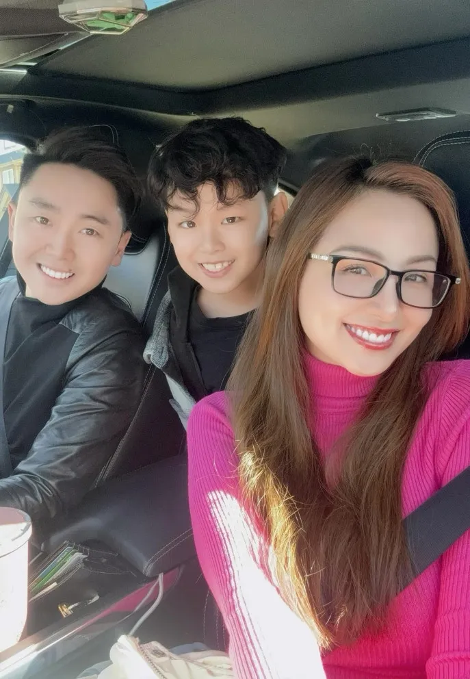 z5259829767658_3d108331d9faa354c4a9e6df57a04b4c