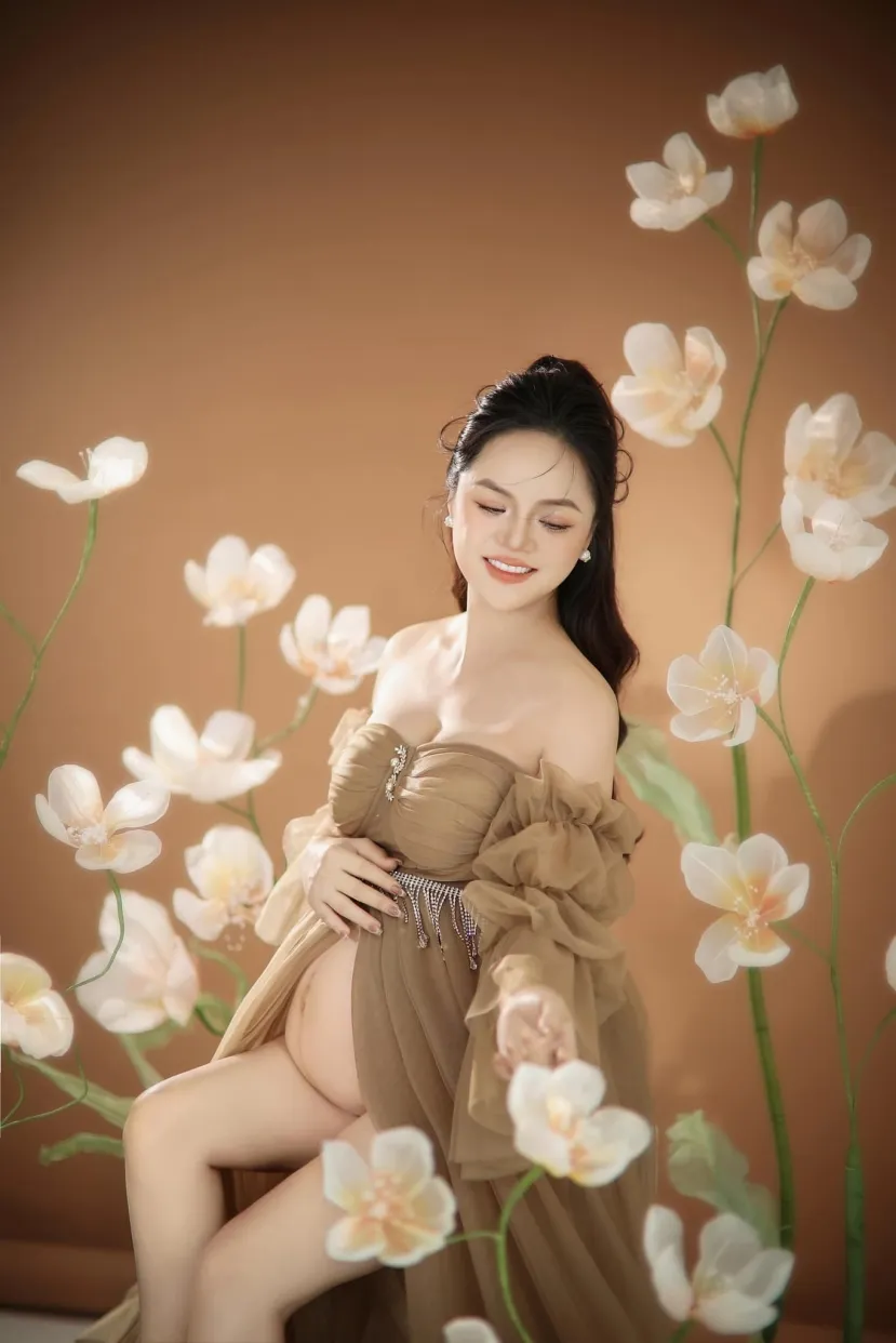 Diễn viên Thu Quỳnh chia sẻ tiếp tục làm mẹ đơn thân trong lần mang thai thứ 2, dân tình hoang mang - ảnh 1