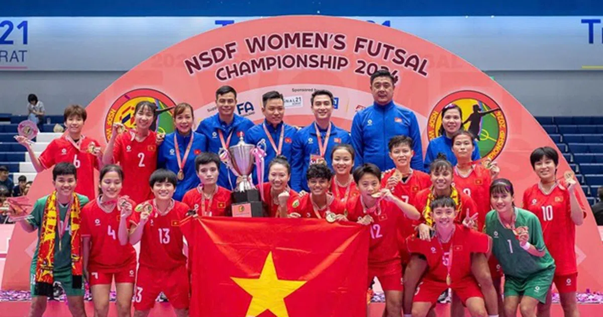 Nữ Futsal Việt Nam vô địch, PPHN giữ ngôi đầu giải U19