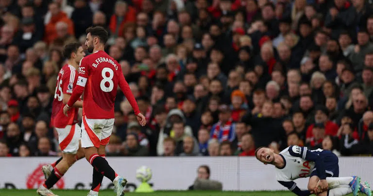 Man United 0-3 Tottenham: Tội đồ Bruno, Spurs chấp Son Heung-min