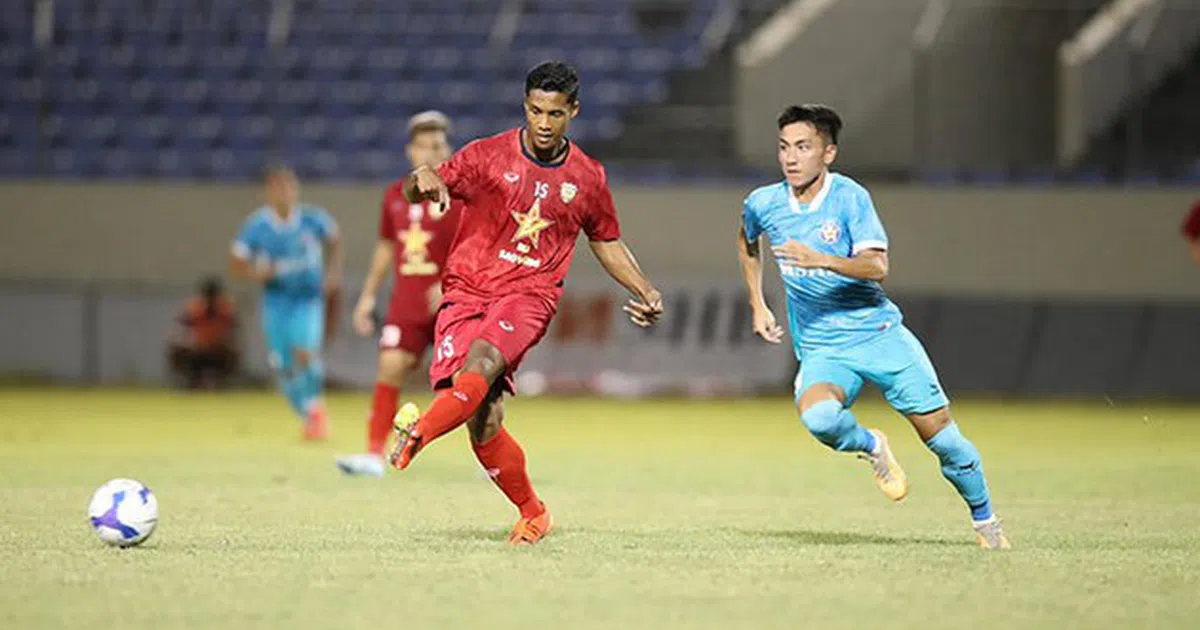 Đồng hương Jason Quang Vinh sắp cập bến V.League?