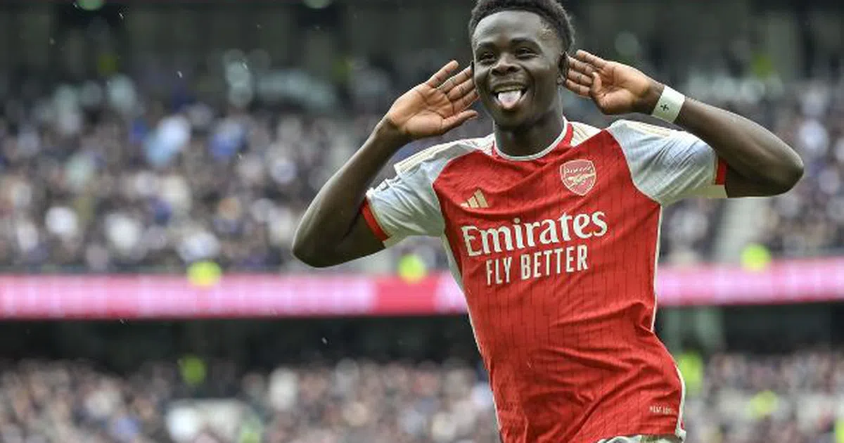 Arsenal nhận cú hích từ Bukayo Saka