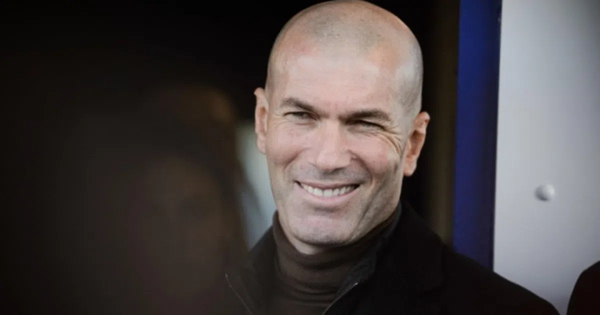 CĐV Quỷ đỏ có lựa chọn Zidane nếu Ten Hag ra đi?