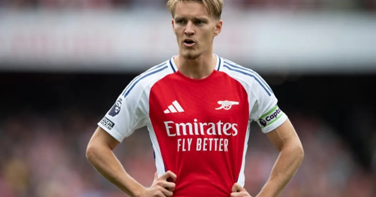 Arsenal cố chấp với Martin Odegaard