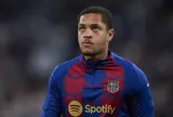 Vitor Roque nói thẳng lý do thất bại ở Barca