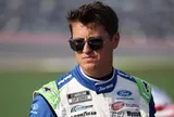NASCAR phạt Zane Smith 50.000 USD vì va chạm xe đối thủ ở tốc độ gần 225 km/h