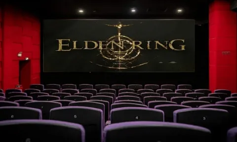 Game thủ bỏ tiền bao trọn rạp chiếu phim để chơi Elden Ring
